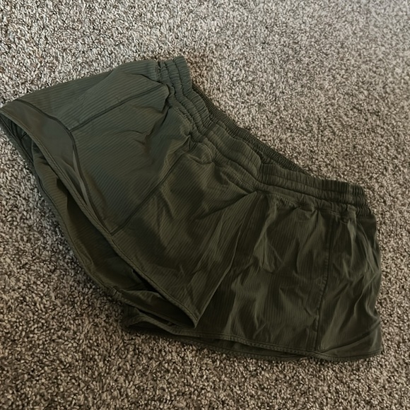 Lululemon Green Athletic Shorts - Picture 3 of 12